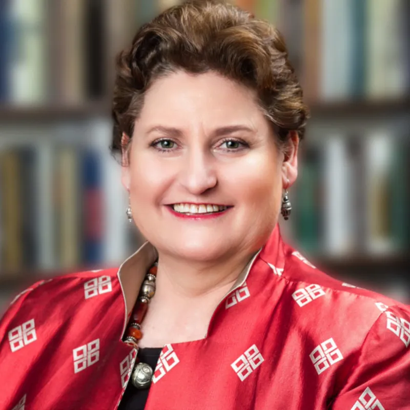 Professional portrait of Andrea Kramer