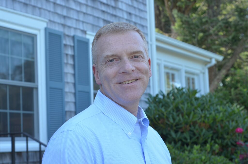 Professional portrait of Jason Ward